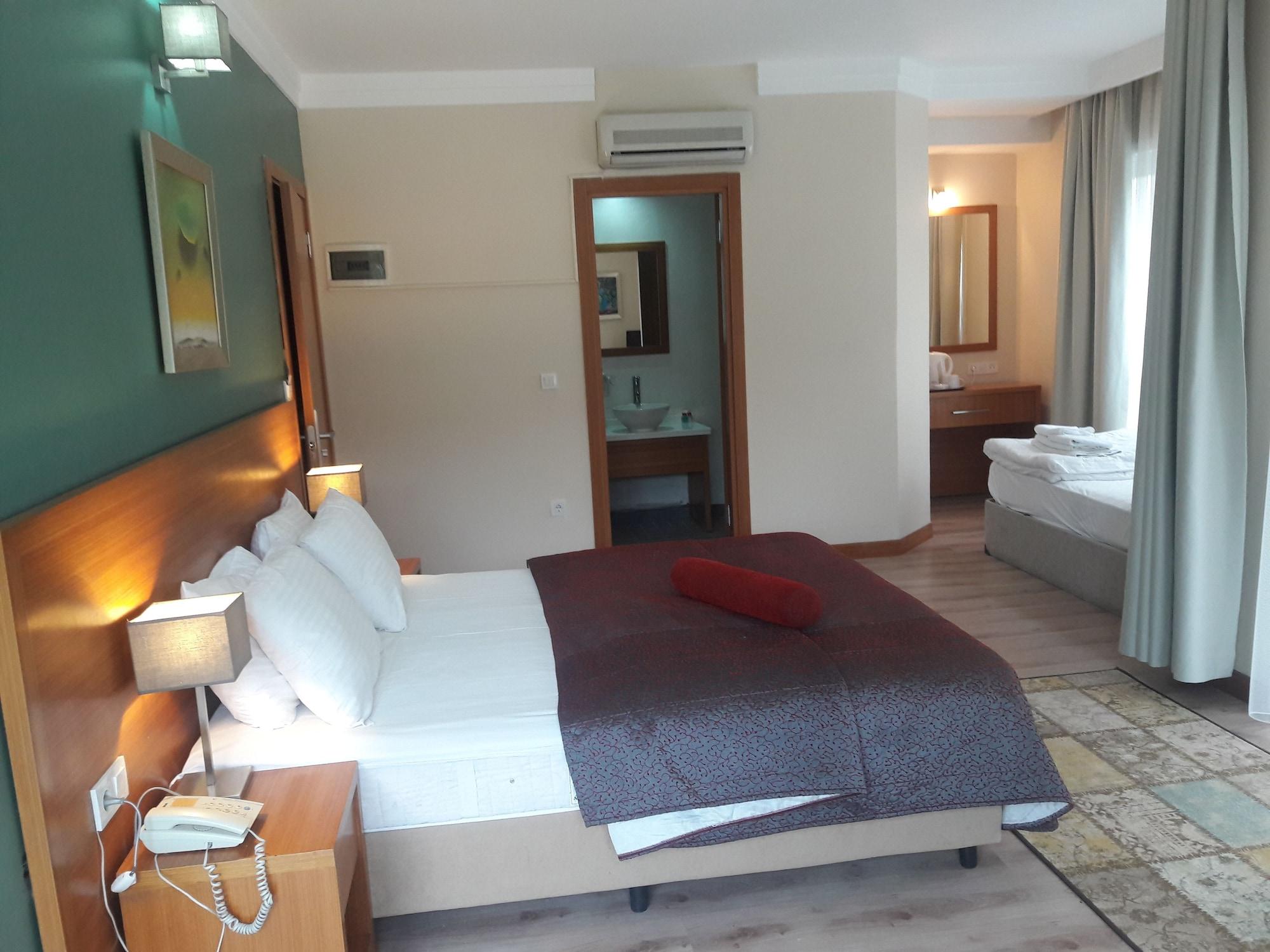 Island Hotel Istanbul Exterior photo
